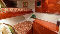 Castaway -  Twin Cabin